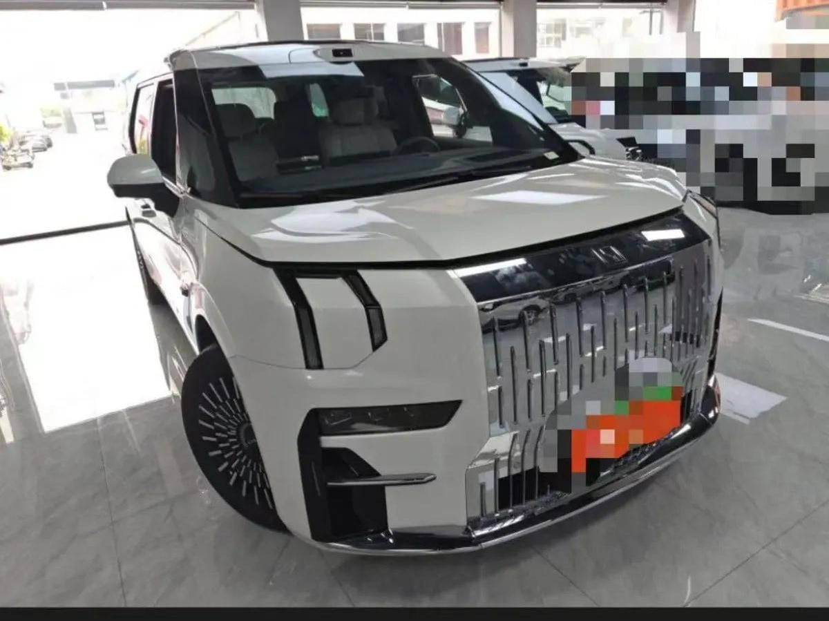 2024 Zeekr 009 BEV 108KWH 702km image 2