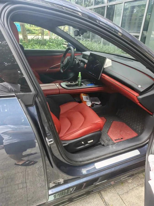 2024 Xiaomi SU7 BEV 73.6KWH image 2