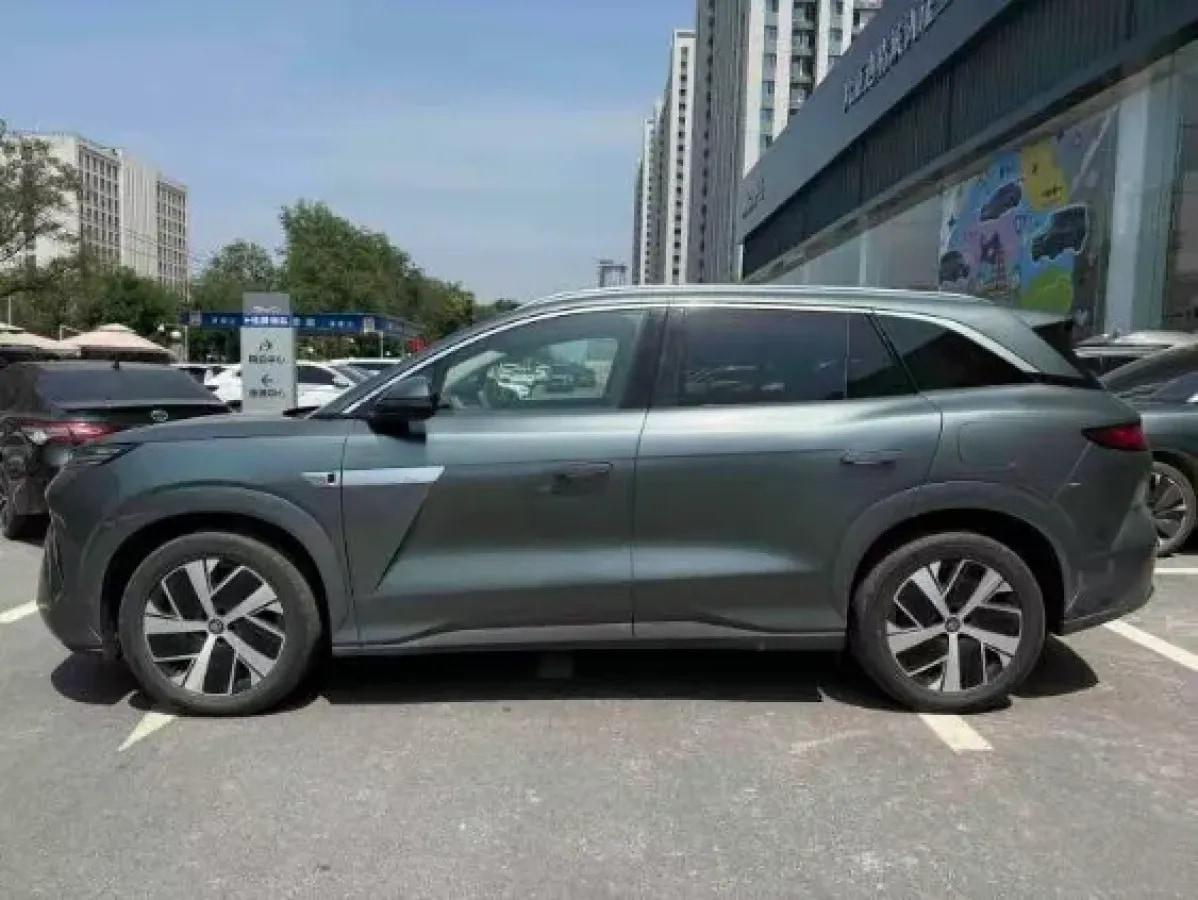 2025 BYD TangL 1.5T 156HP L4 E-CVT PHEV image 2