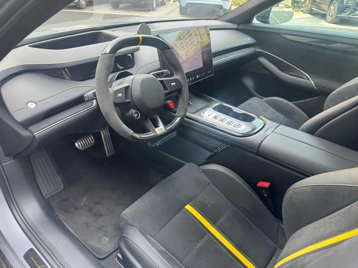 2025 Xiaomi SU7 Ultra BEV 93.7KWH 630km image 2