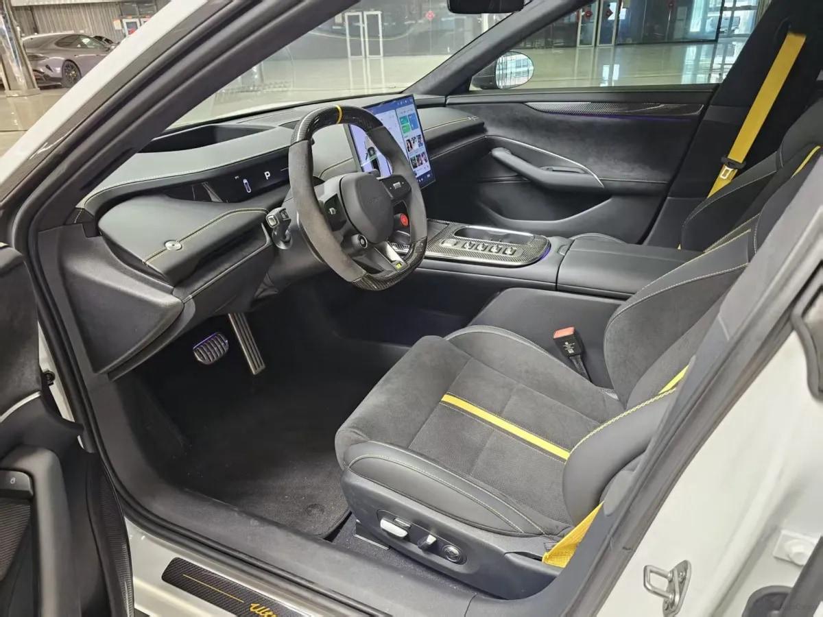 2025 Xiaomi SU7 Ultra BEV 93.7KWH image 2