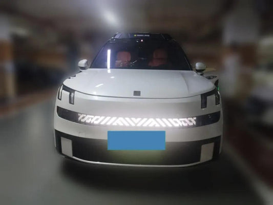 2025 LYNK&CO 900 1.5T 190HP L4 3DHT PHEV 44.85KWH 220km image 2