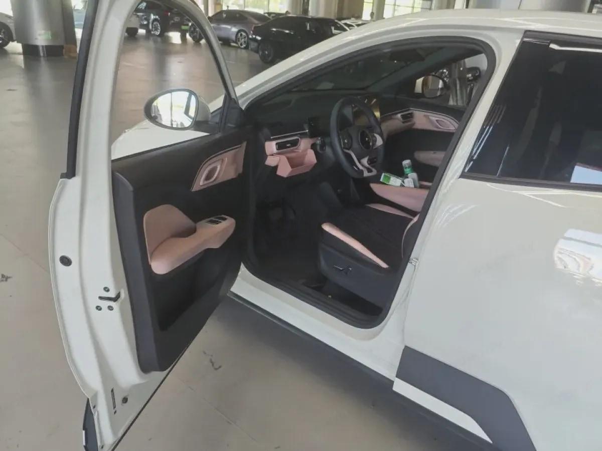 2024 BYD Seagull BEV 30.08KWH 305km image 2