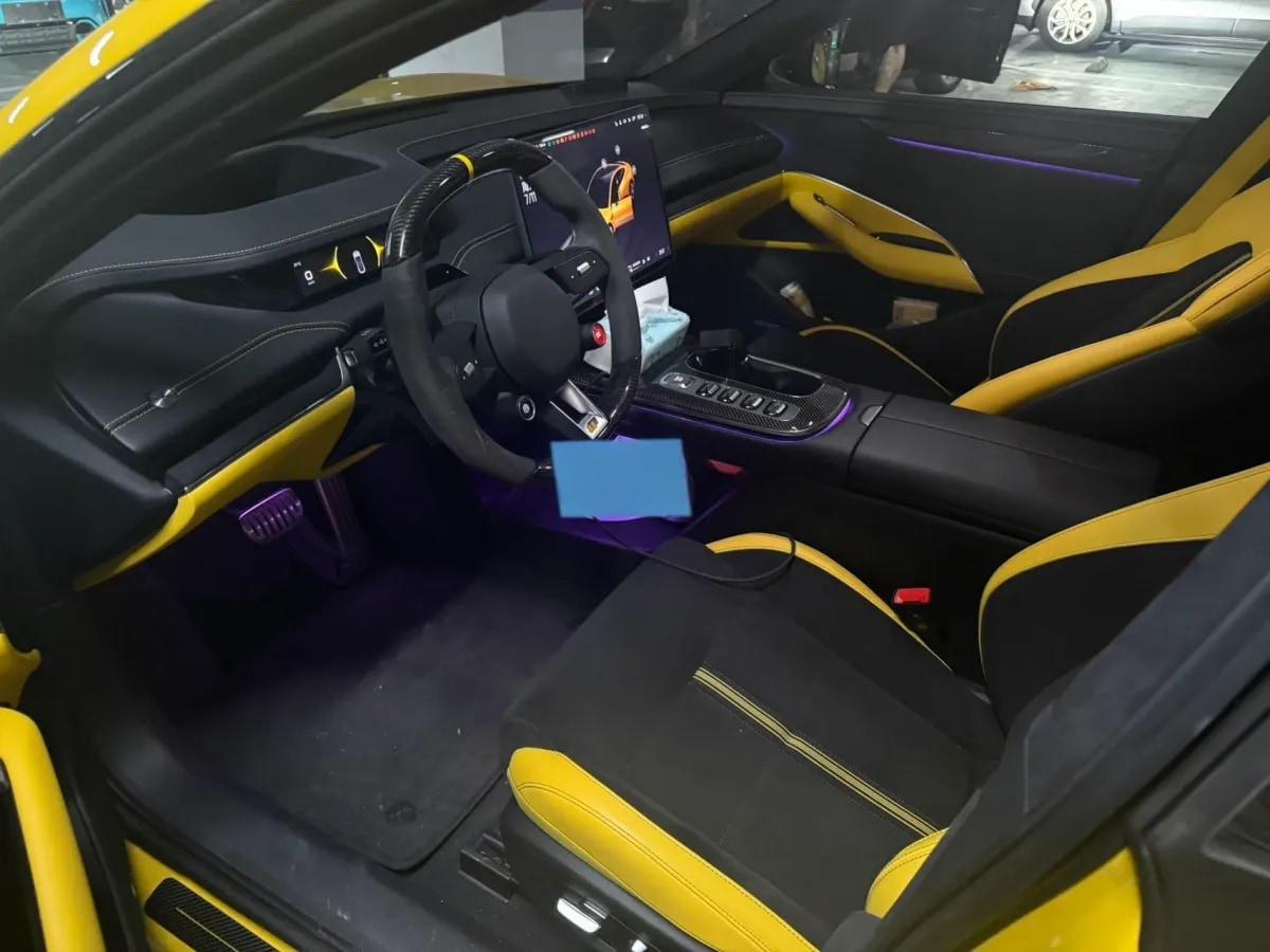 2025 Xiaomi SU7 Ultra BEV 93.7KWH image 2
