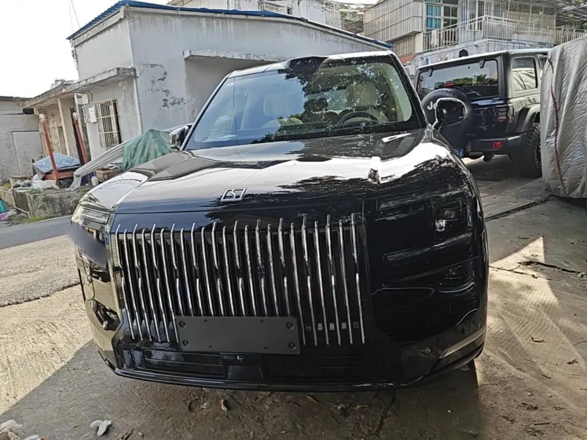 2025 Zeekr 9X 2.0T 279HP L4 1DHT PHEV image 2