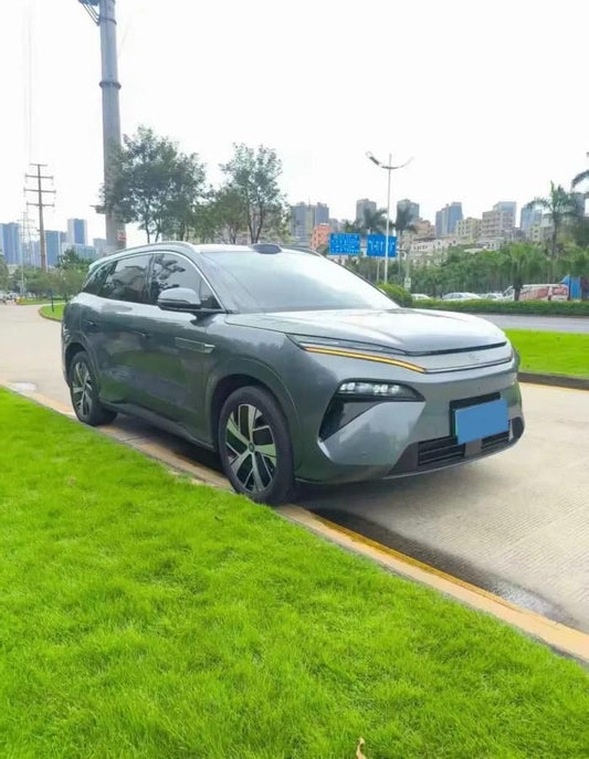 2025 BYD Tang L 1.5T 156HP L4 E-CVT PHEV image 2