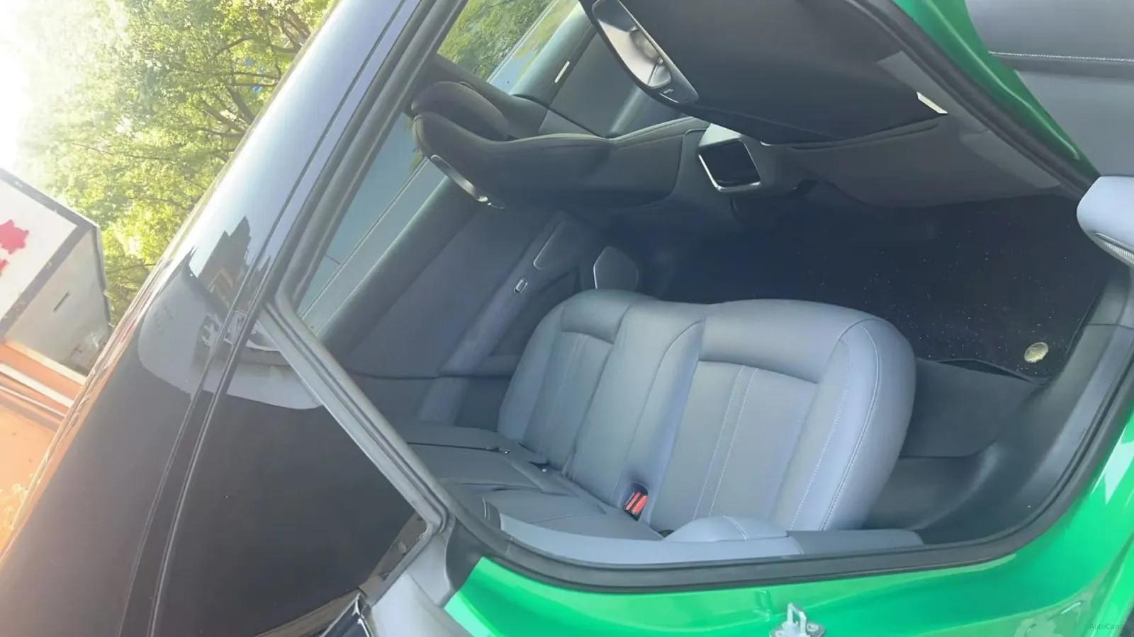 2025 Xiaomi YU7 BEV 96.3KWH image 2