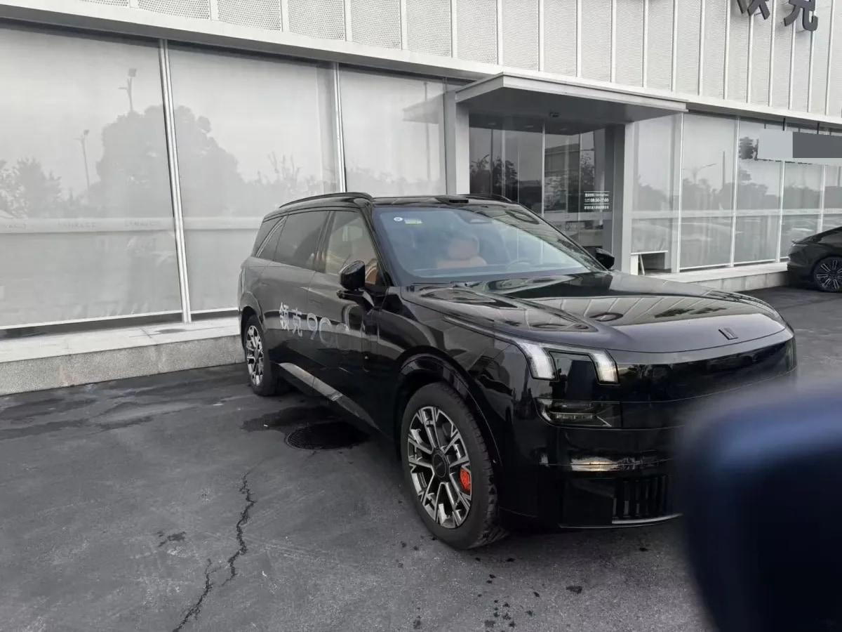 2025 LYNK&CO 900 2.0T 254HP L4 3DHT PHEV image 2