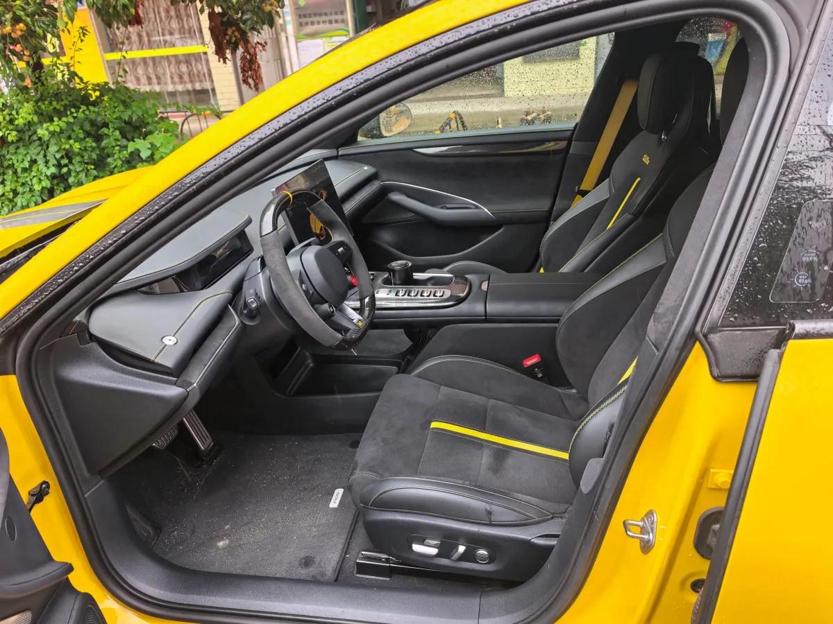2025 Xiaomi SU7 Ultra BEV 93.7KWH image 2