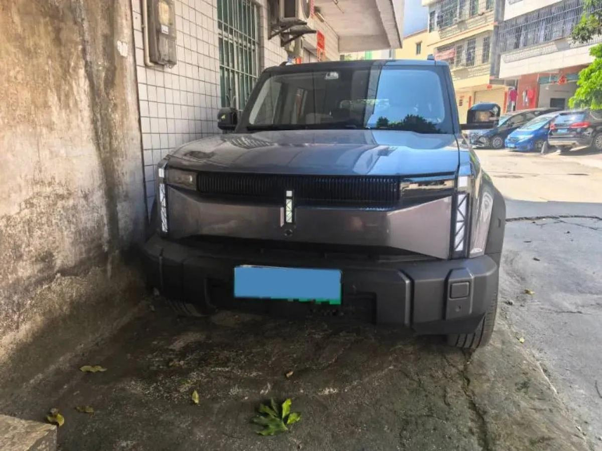 2024 iCAR iCAR 03 BEV 65.69KWH 472km image 2