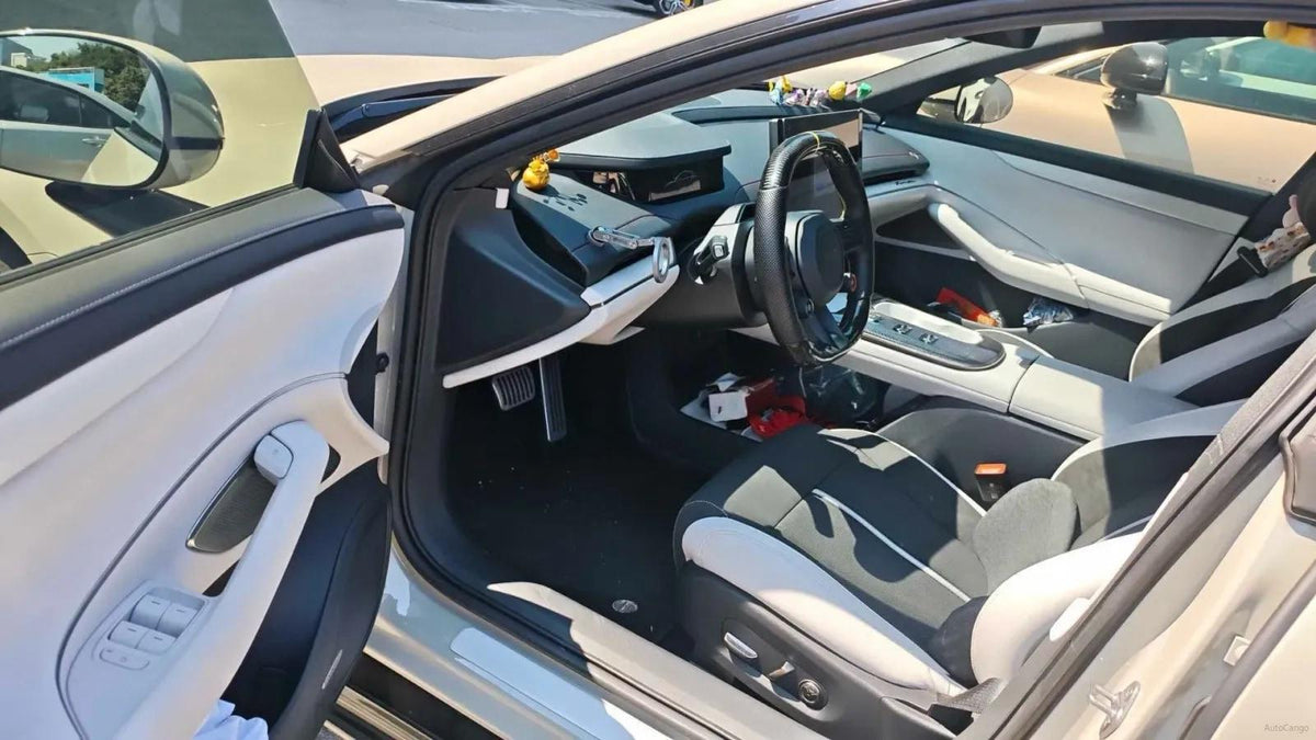 2024 Xiaomi SU7 BEV 73.6KWH 700km image 2