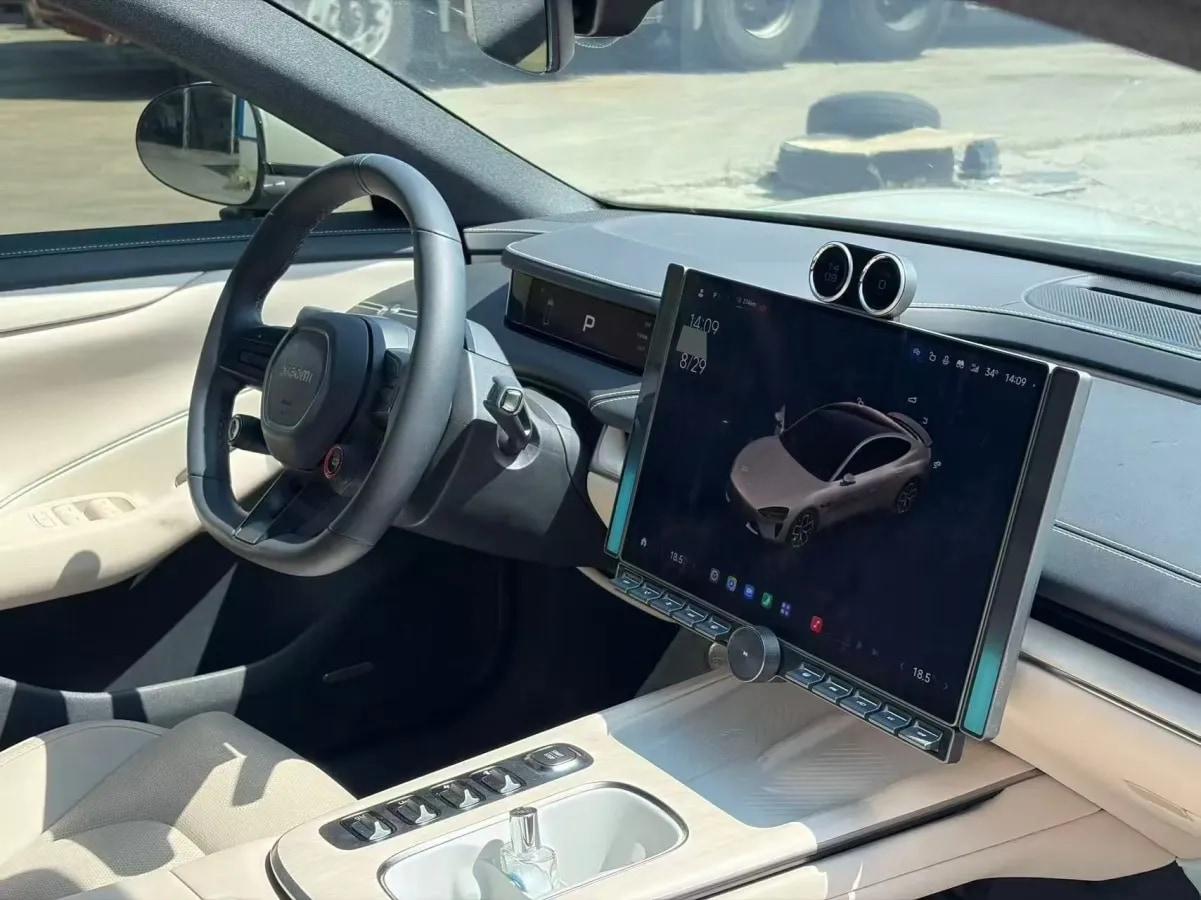 2024 Xiaomi SU7 BEV 94.3KWH 830km image 2