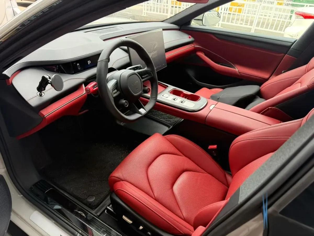 2024 Xiaomi SU7 BEV 94.3KWH 830km image 2