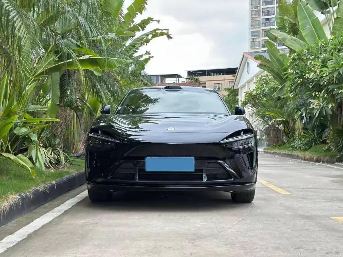 2025 Xiaomi YU7 BEV image 2