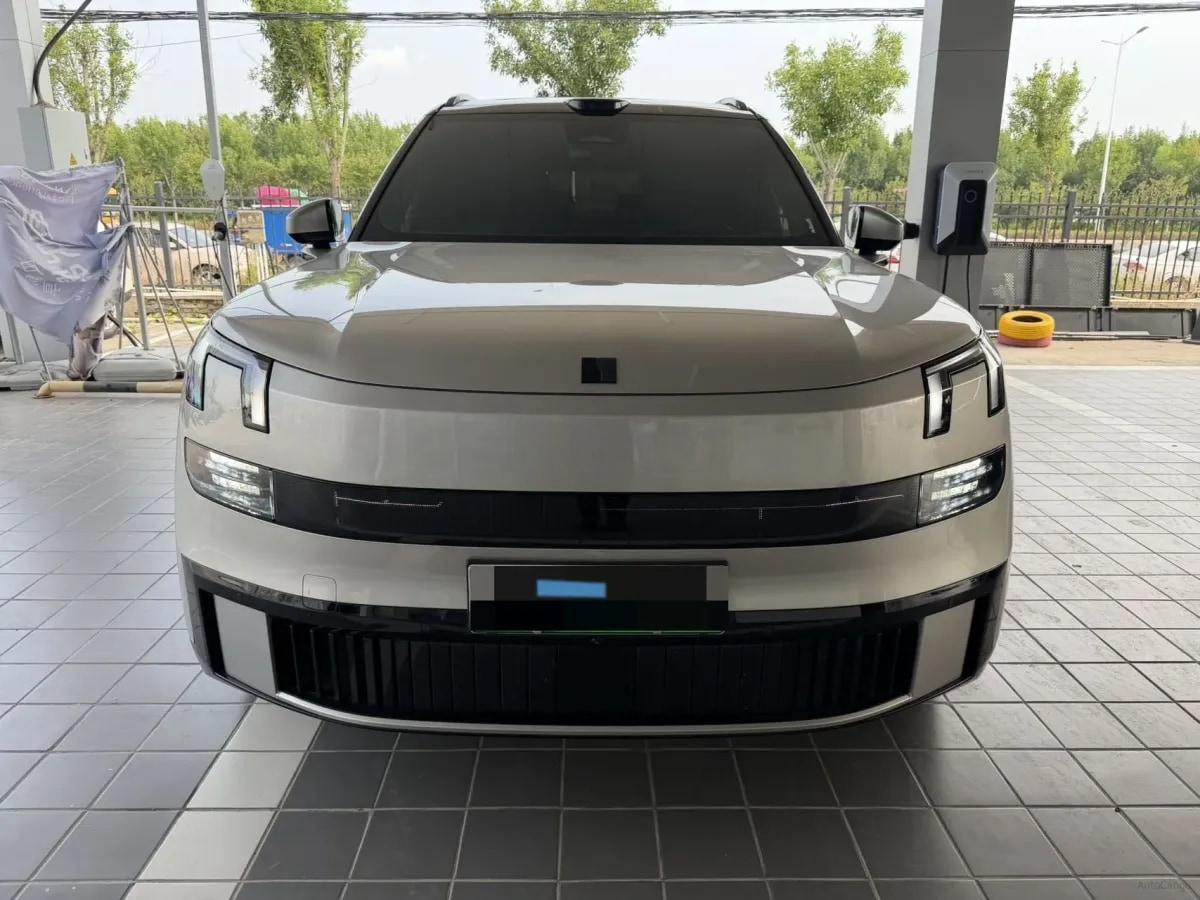 2025 LYNK&CO 900 2.0T 254HP L4 3DHT PHEV 52.38KWH 280km image 2
