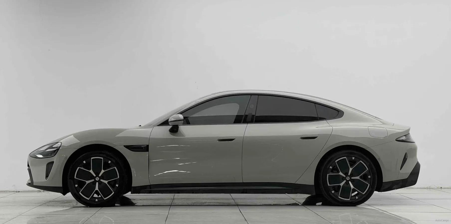 2024 Xiaomi SU7 BEV 73.6KWH image 2