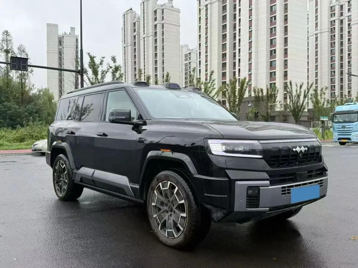 2025 Fang Cheng Bao Bao 8 2.0T 245HP L4 E-CVT PHEV 36.8KWH image 2