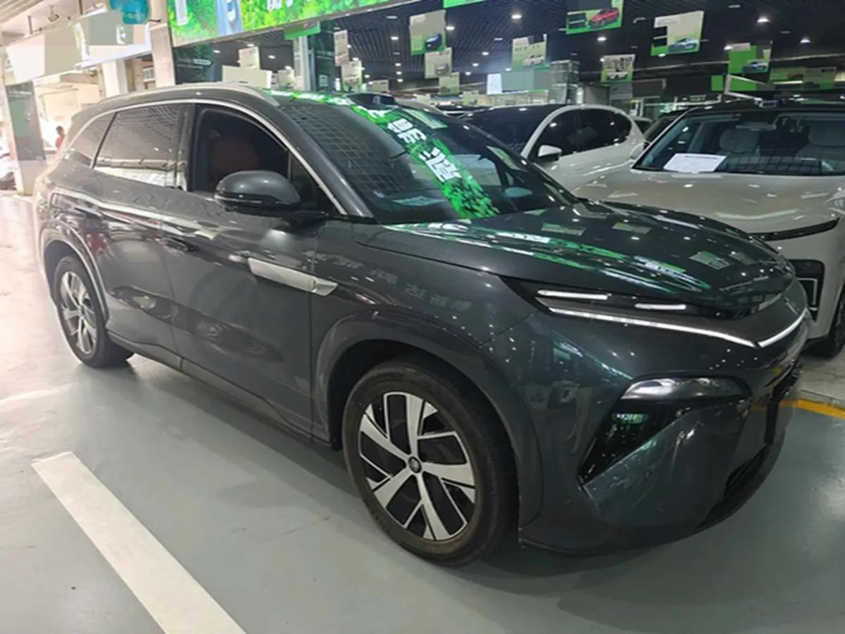 2025 BYD Tang L 1.5T 156HP L4 E-CVT PHEV 35.6KWH 200km image 2