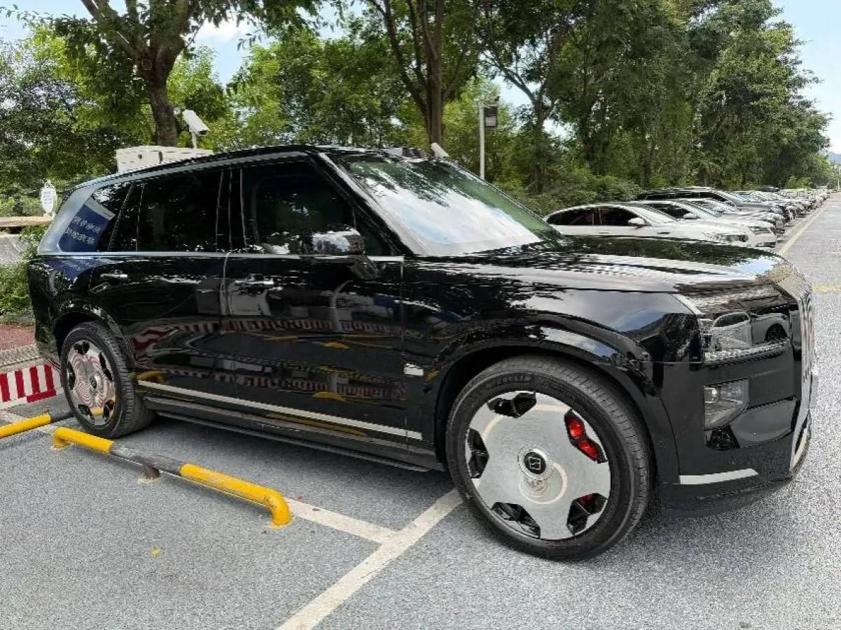 2025 Zeekr 9X 2.0T 279HP L4 1DHT PHEV image 2
