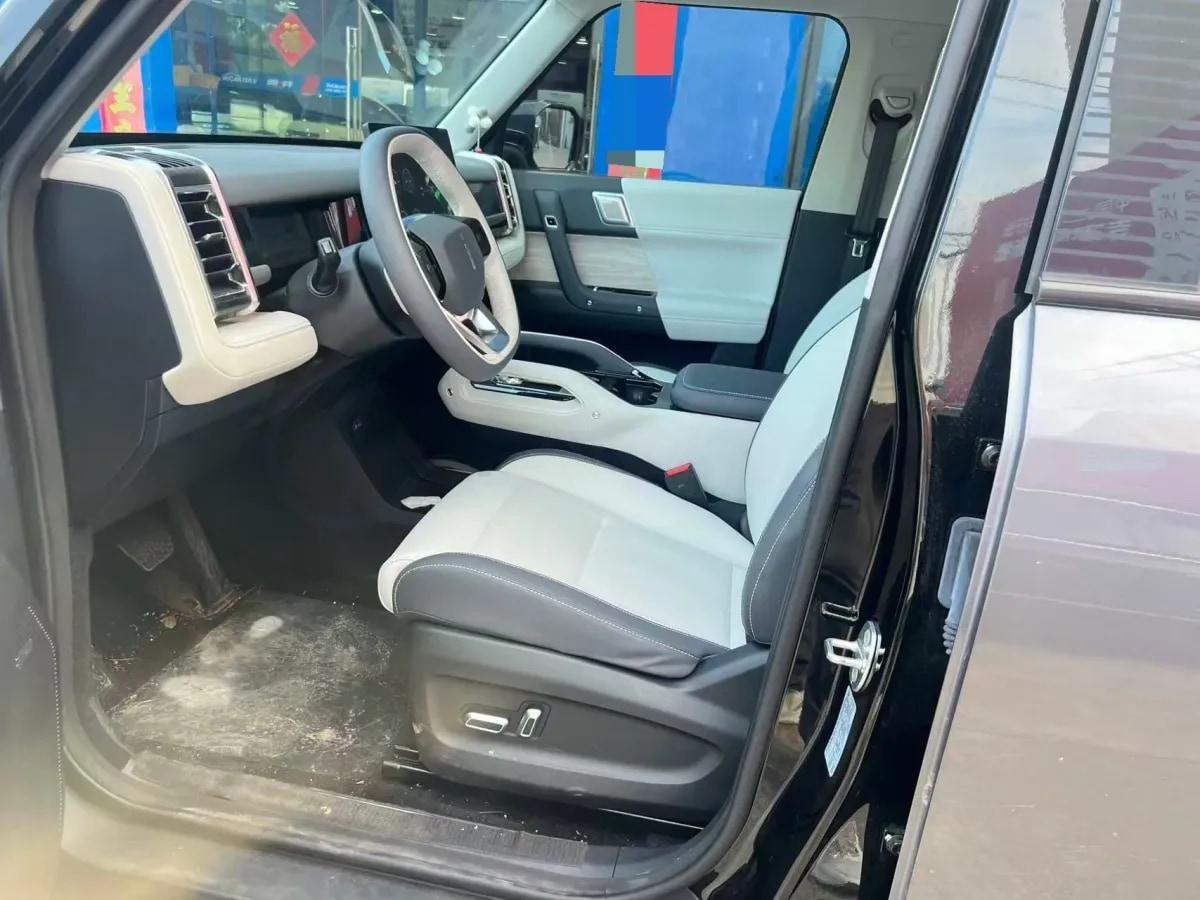 2024 iCAR iCAR 03 BEV 65.69KWH 472km image 2