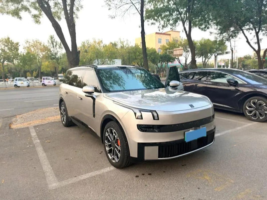 2025 LYNK&CO 900 2.0T 254HP L4 3DHT PHEV 52.38KWH 280km image 2