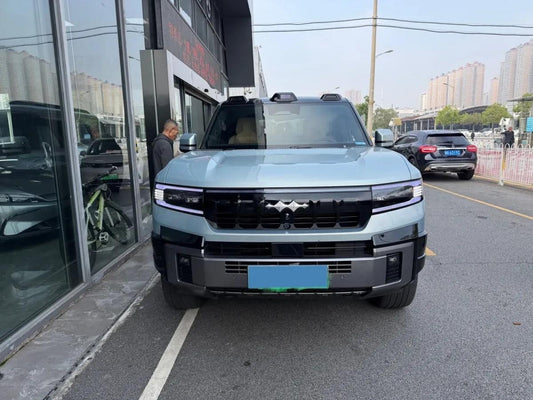 2025 Fang Cheng Bao Bao 8 2.0T 245HP L4 E-CVT PHEV 36.8KWH image 2