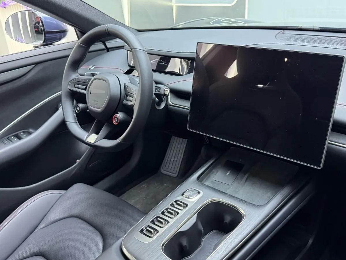 2024 Xiaomi SU7 BEV 94.3KWH 830km image 2
