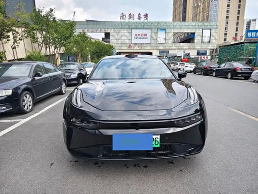 2025 Zeekr 001 BEV 100KWH 750km image 2