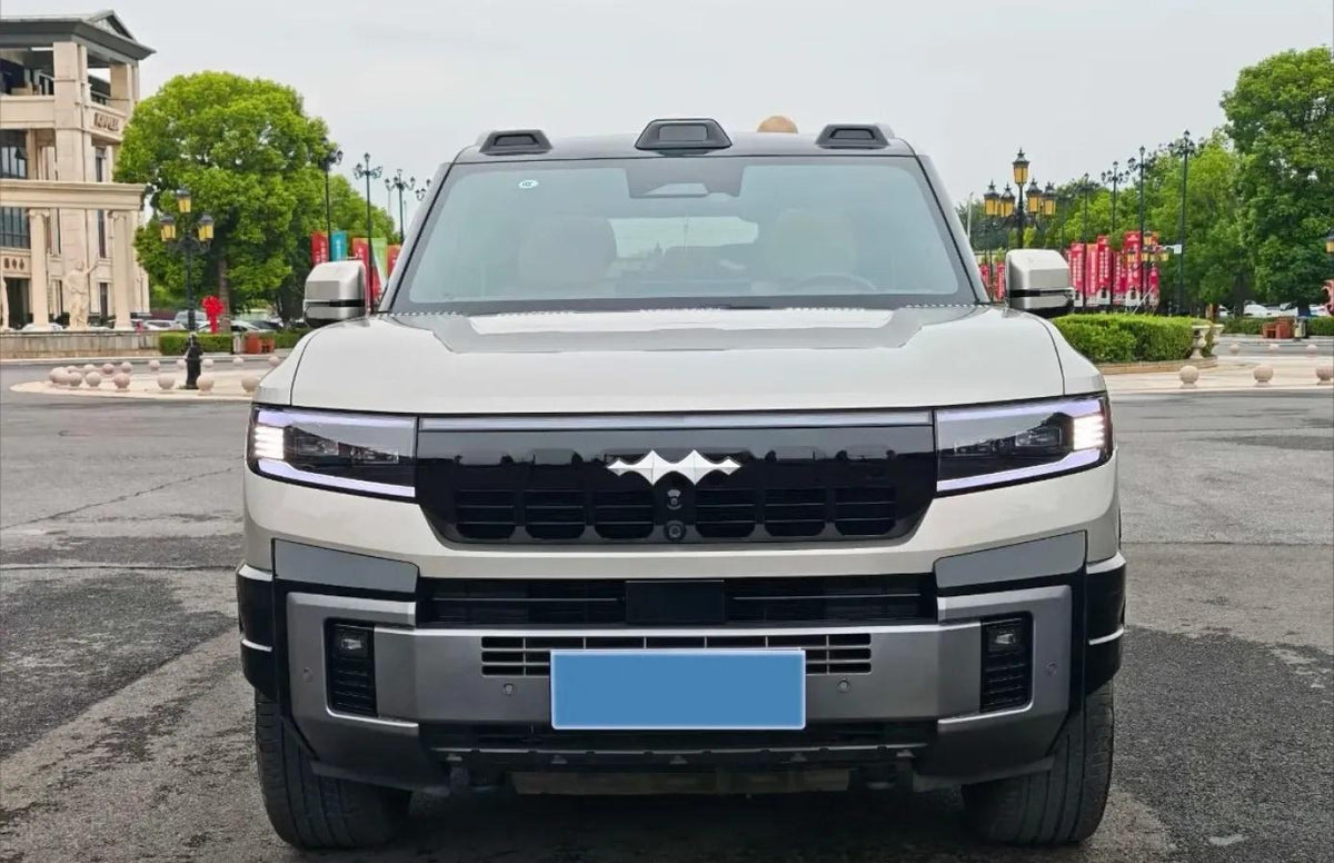 2025 Fang Cheng Bao Bao 8 2.0T 245HP L4 E-CVT PHEV 36.8KWH image 2