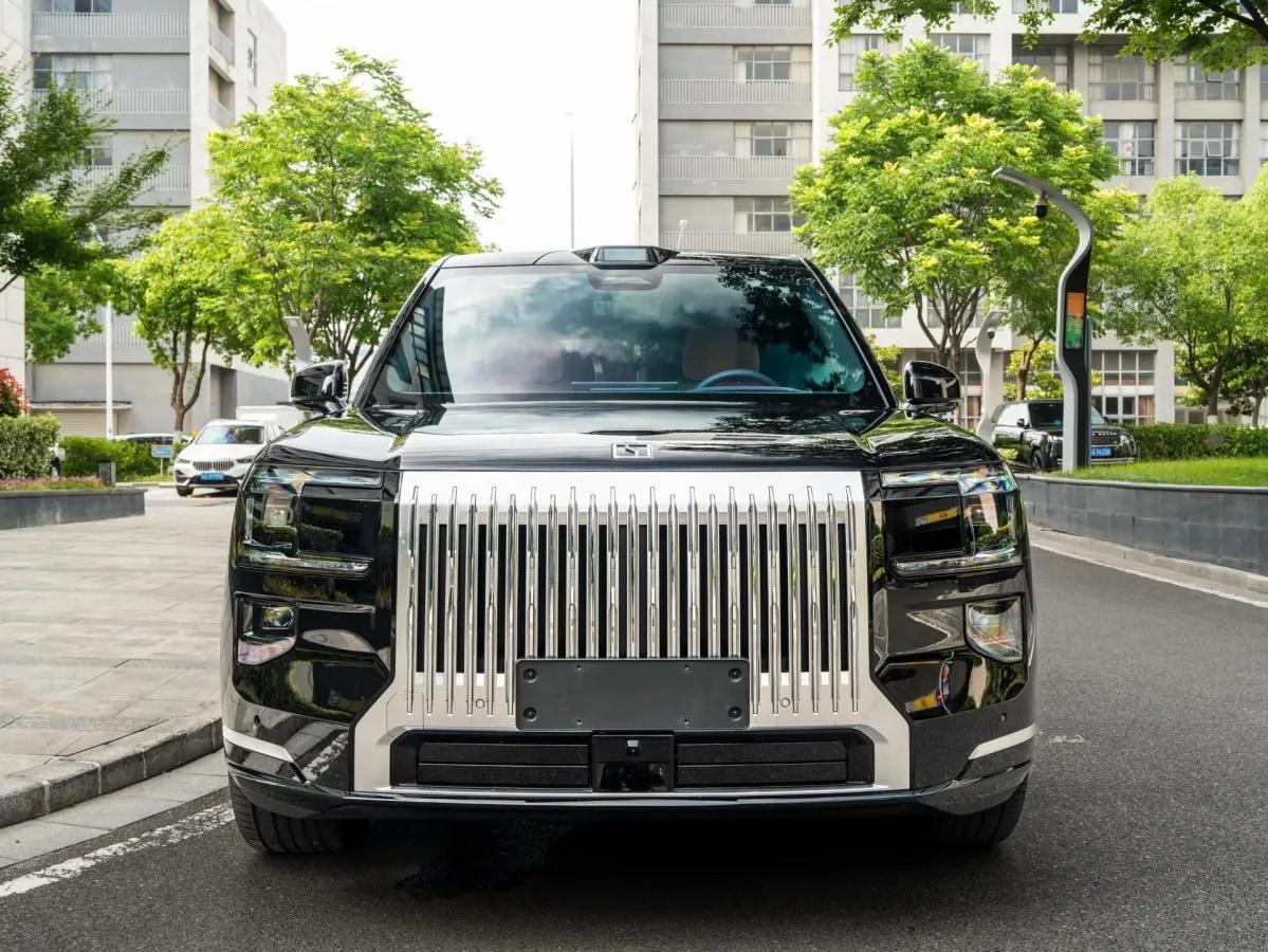 2025 Zeekr 9X 2.0T 279HP L4 1DHT PHEV image 2