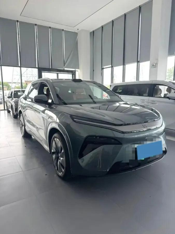 2025 BYD Tang L BEV 100.5KWH 600km image 2