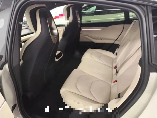 2024 Xiaomi SU7 BEV 73.6KWH 700km image 2