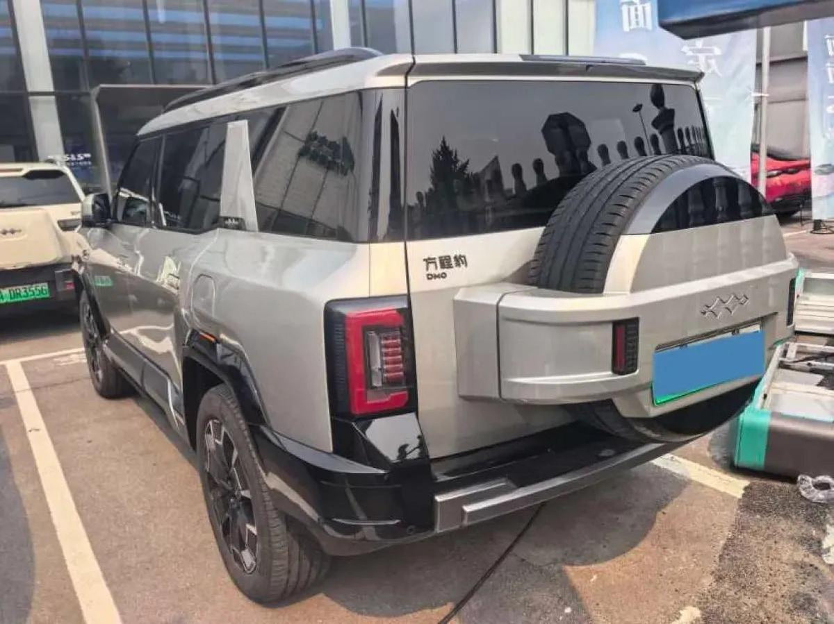2025 Fang Cheng Bao Bao 8 2.0T 245HP L4 E-CVT PHEV 36.8KWH image 2