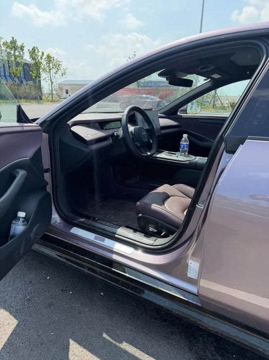 2024 Xiaomi SU7 BEV 73.6KWH image 2
