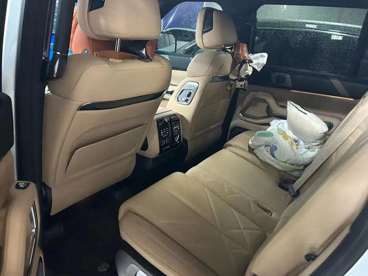2025 FangChengBao Bao 8 2.0T 245HP L4 E-CVT PHEV 36.8KWH image 2