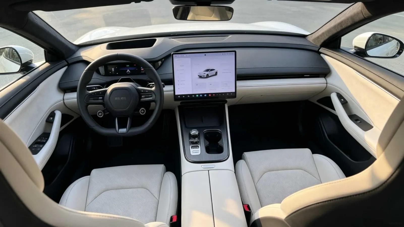 2025 Xiaomi YU7 BEV 101.7KWH 760km image 2