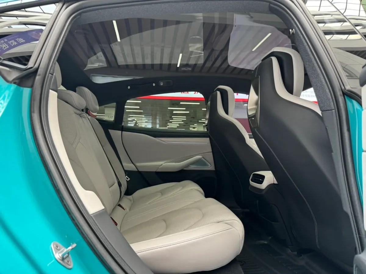 2024 Xiaomi SU7 BEV 94.3KWH image 20
