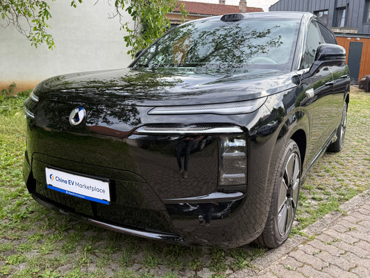 Denza N8L Flagship PHEV - 3,000 km [Stock]