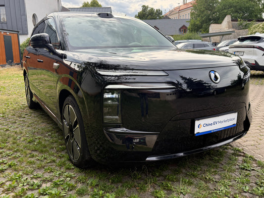 Denza N8L Flagship PHEV - 3,000 km [Stock]