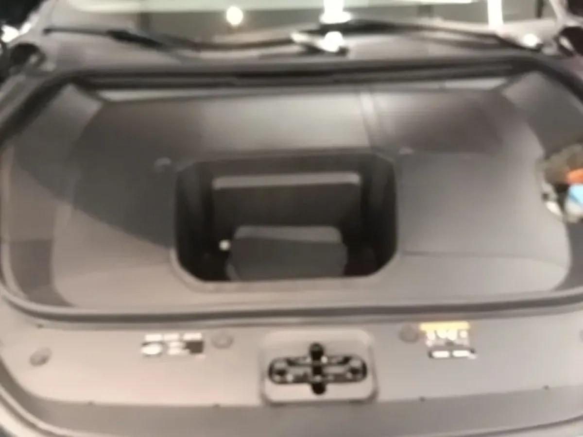 2023 Zeekr 001 BEV 100KWH 656km image 21