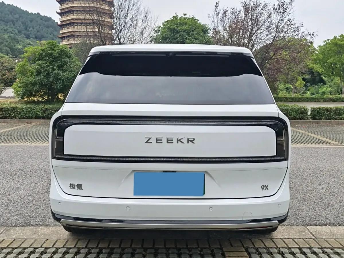 2025 Zeekr 9X 2.0T 279HP L4 1DHT PHEV 70KWH 380km image 21