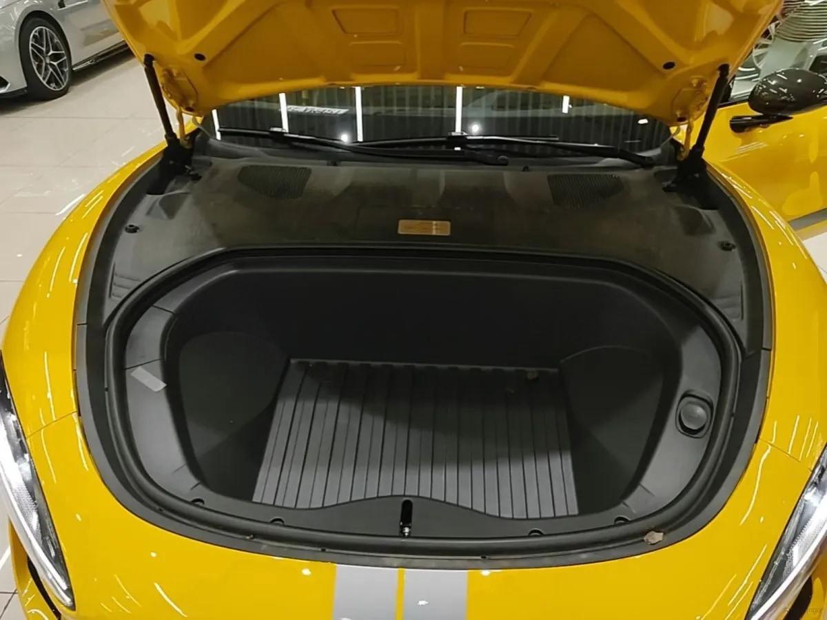 2025 Xiaomi SU7 Ultra BEV 93.7KWH 630km image 21