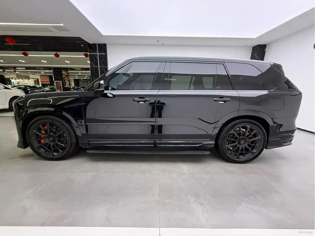 2025 Zeekr 9X 2.0T 279HP L4 1DHT PHEV image 21