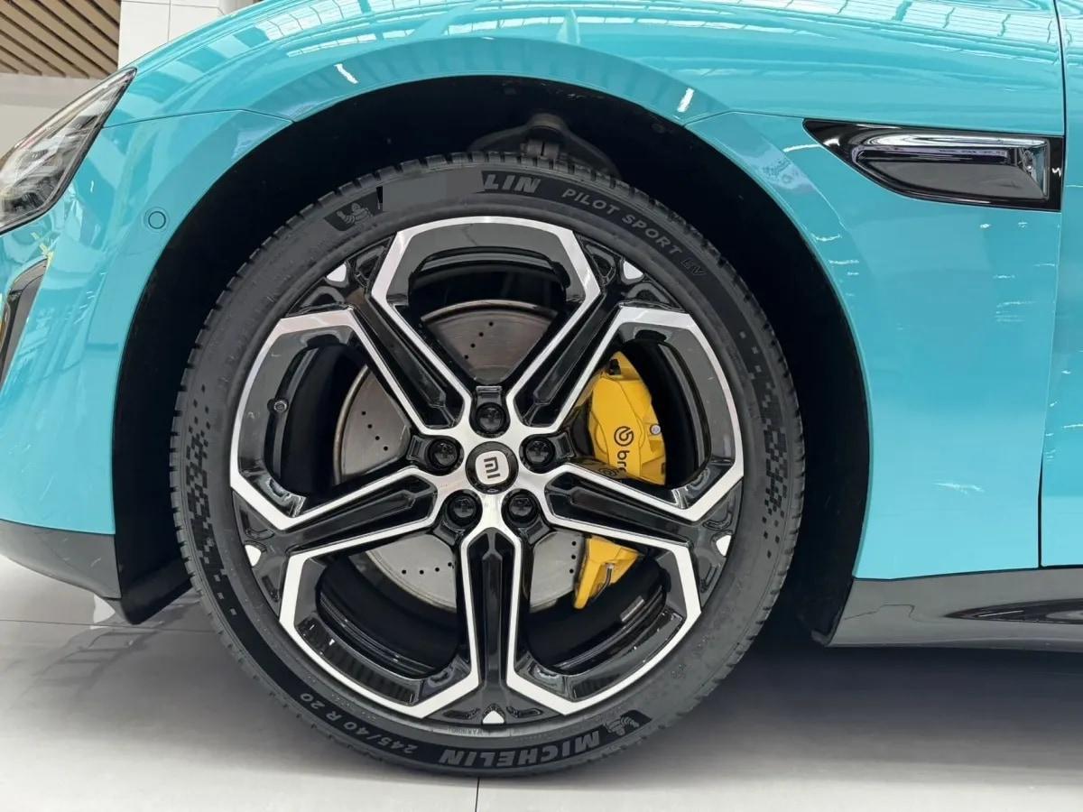 2024 Xiaomi SU7 BEV 94.3KWH image 21