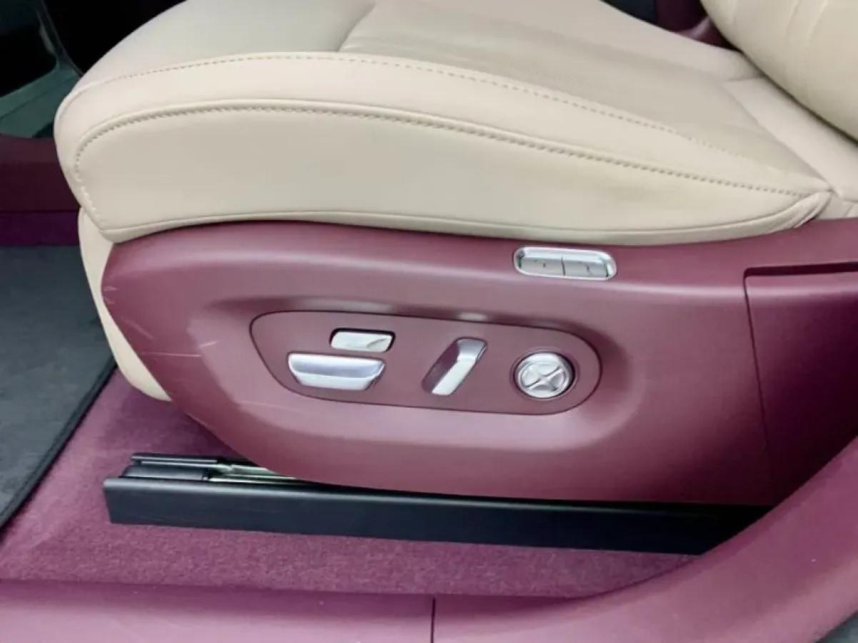 2025 Xiaomi YU7 BEV 101.7KWH image 21