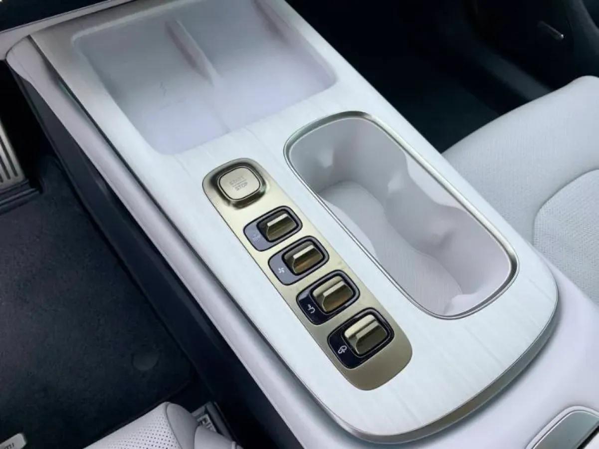 2024 Xiaomi SU7 BEV 101KWH image 22