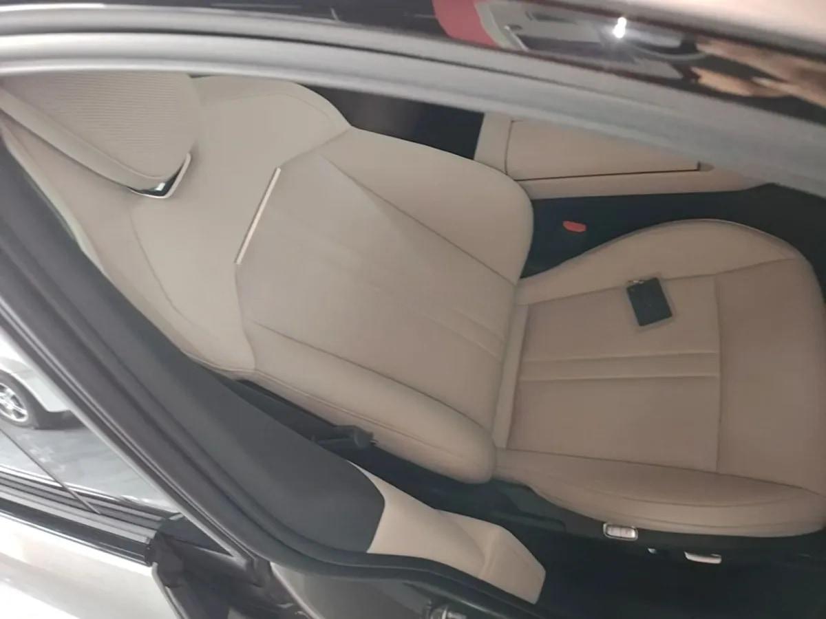 2025 Xiaomi YU7 BEV 96.3KWH 770km image 23