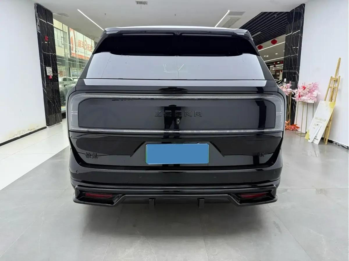 2025 Zeekr 9X 2.0T 279HP L4 1DHT PHEV image 25