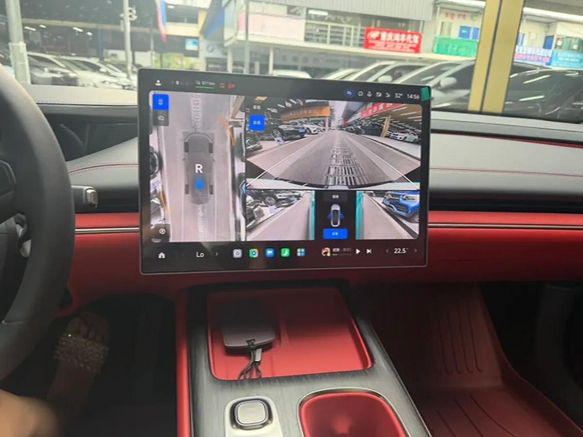 2024 Xiaomi SU7 BEV 73.6KWH 700km image 29
