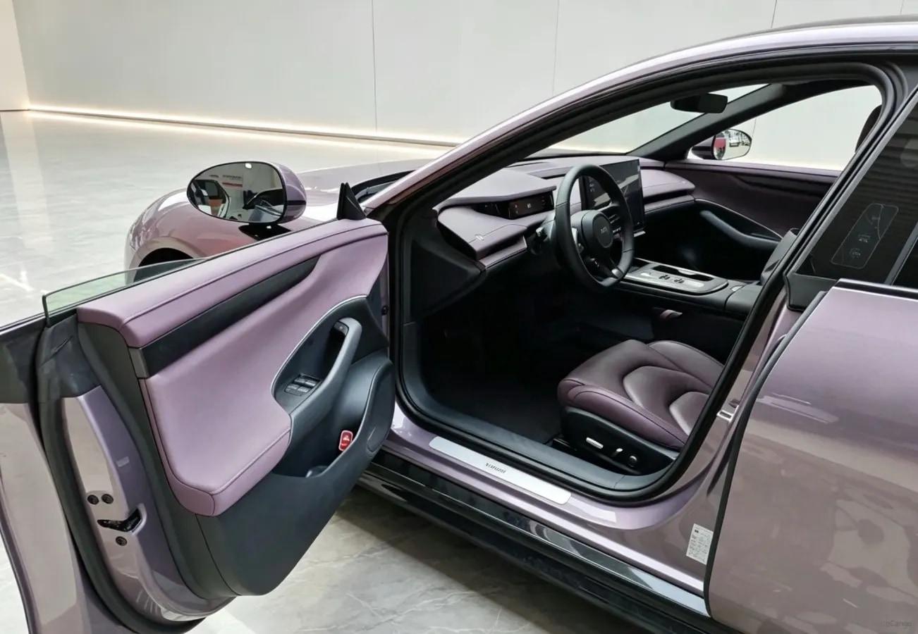 2024 Xiaomi SU7 BEV 73.6KWH 700km image 3